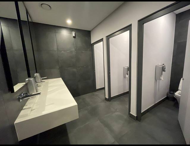 954M² OFFICE FOR SALE IN ILLOVO